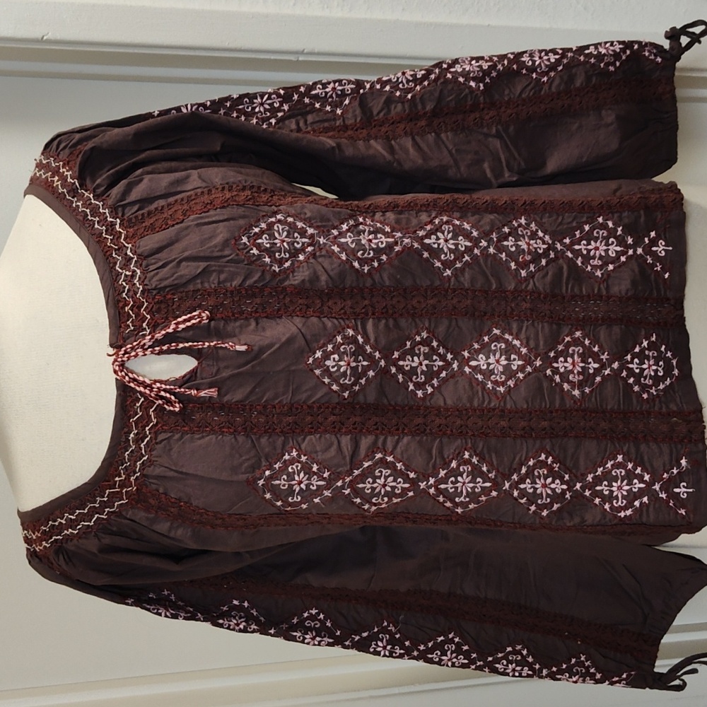Soho Brown Embroidered Cotton Blouse M